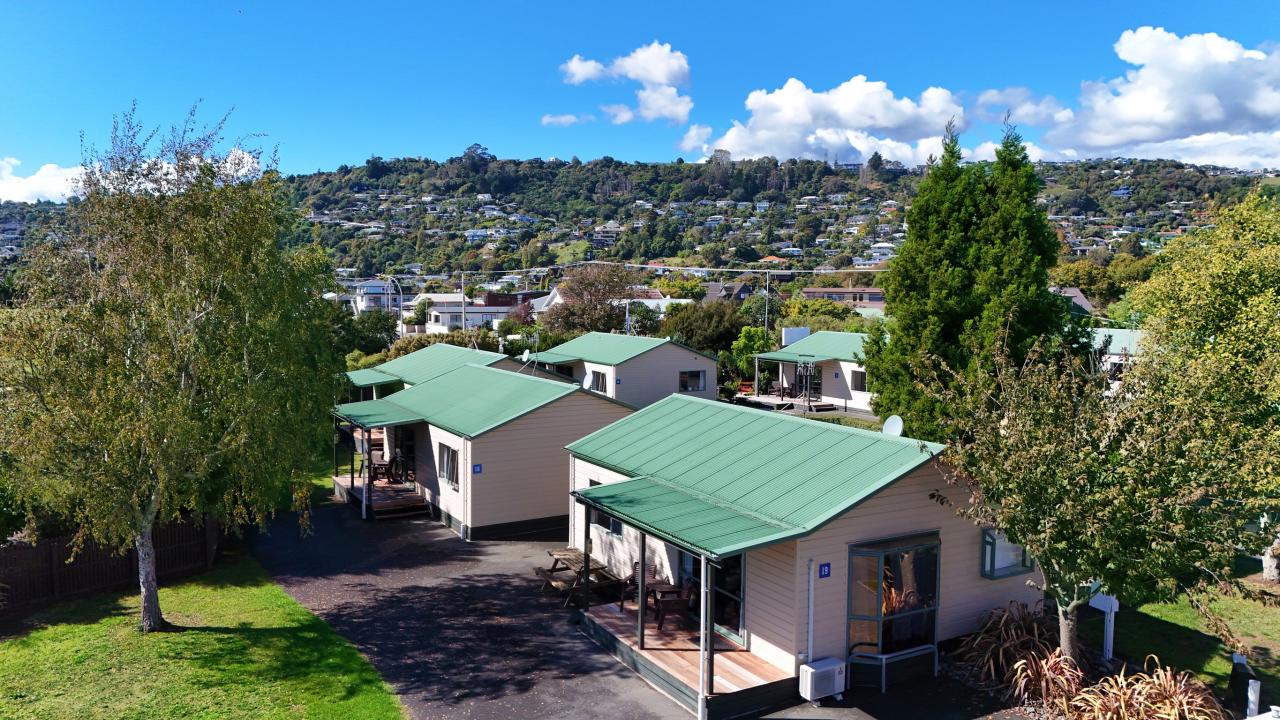 Apartment motels exterior