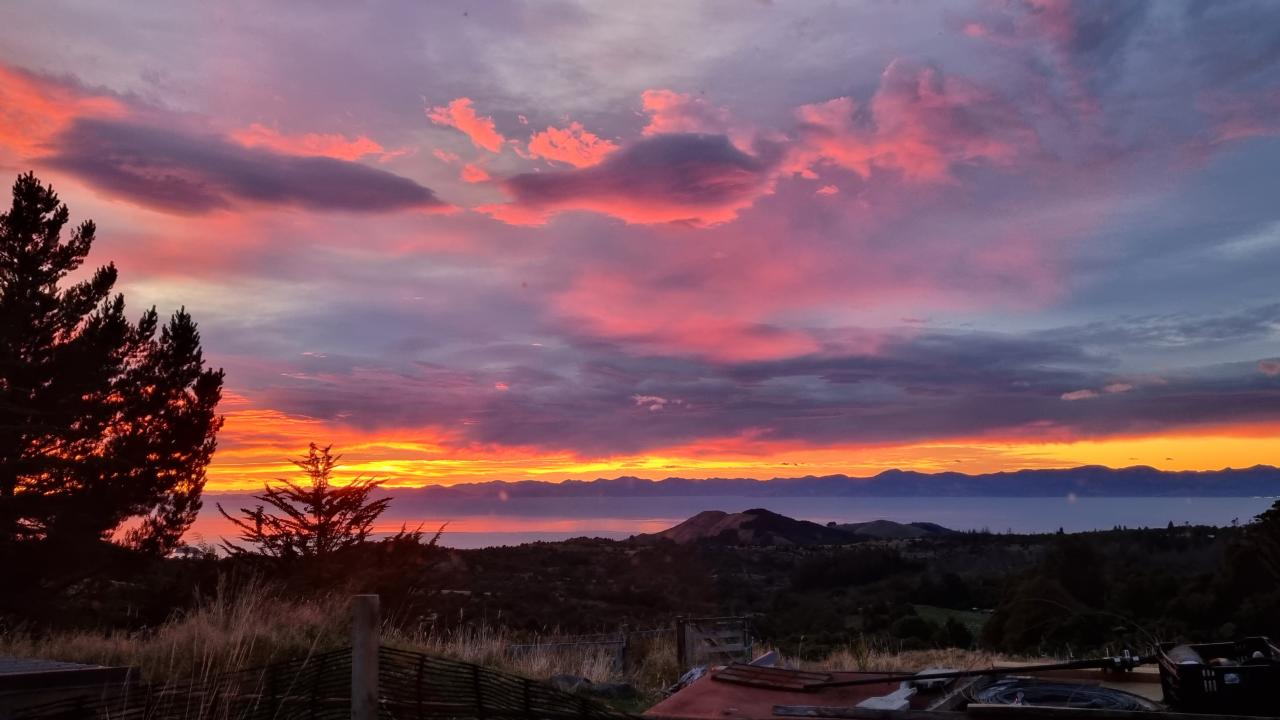 Sunrise Pilgrimage at Hidden Valley Farm NZ