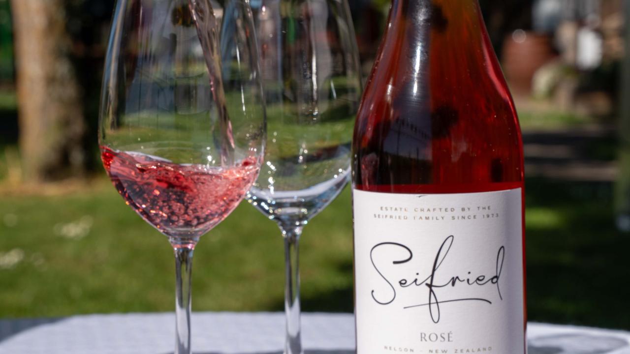 Garden dining at it's finest