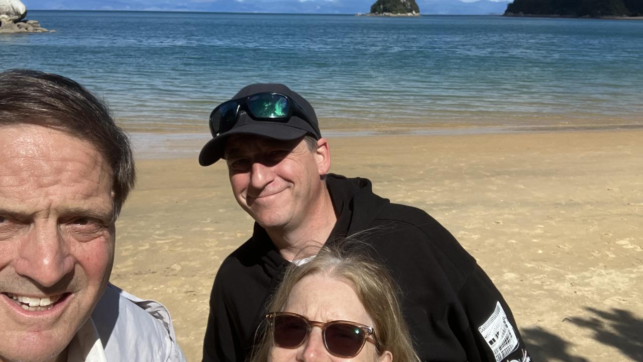 Happy international visitors spending the day on a private tour with Merv visiting all the local attractions in the Abel Tasman area.