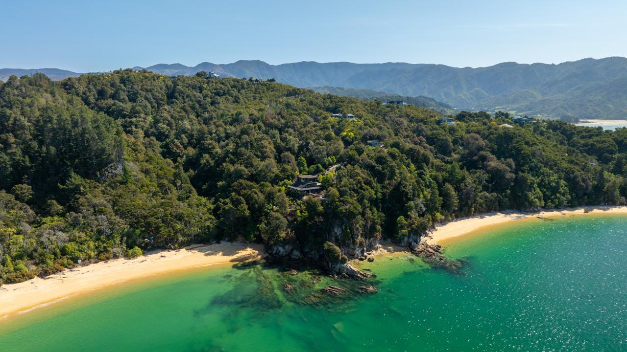 Lodge on the Beach