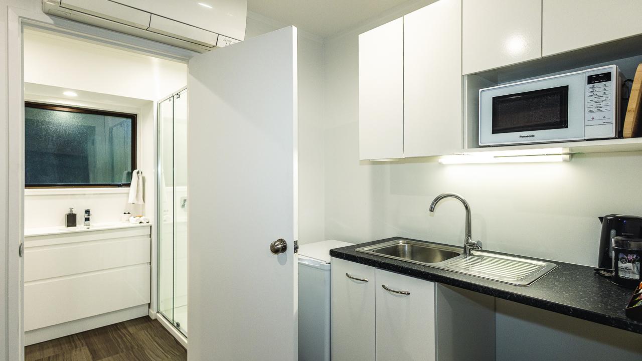 Alpine Chalets Mountain View Executive - Kitchenette