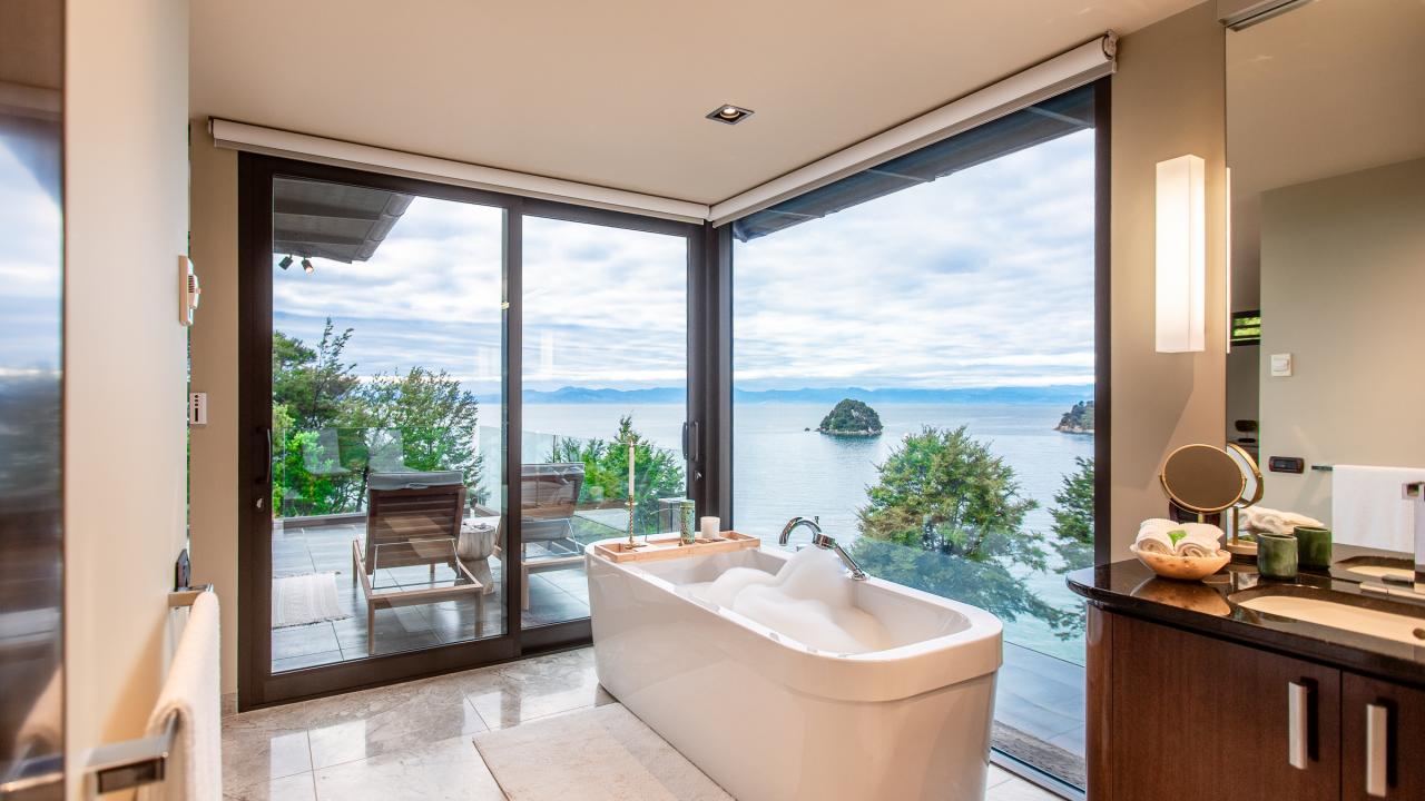 Soak in the bath with breathtaking ocean views