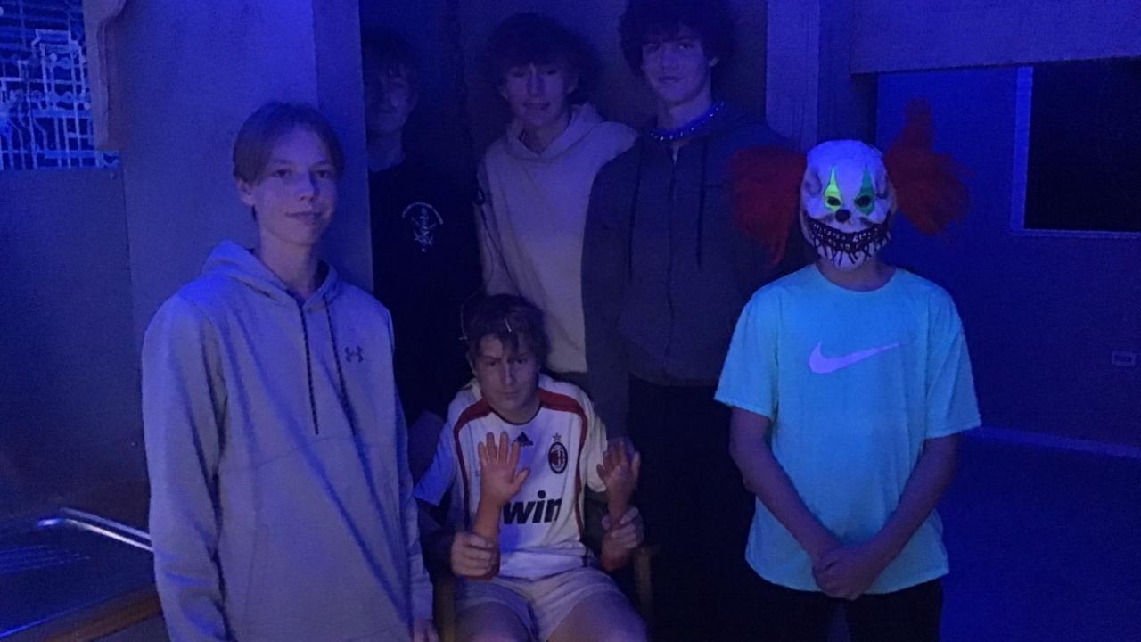 Can your team figure out how to escape before the killer returns?
