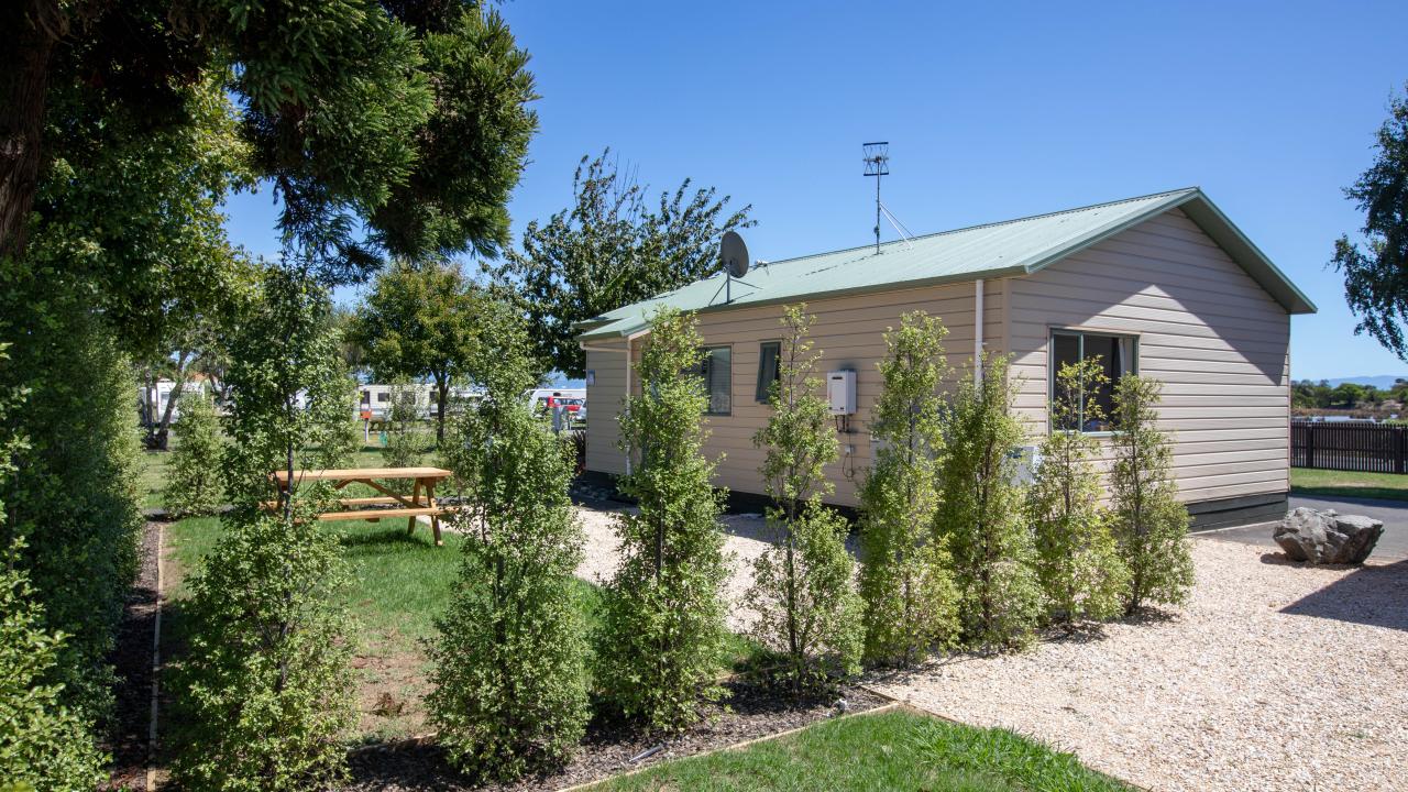 Pet Friendly Apartment Motel exterior