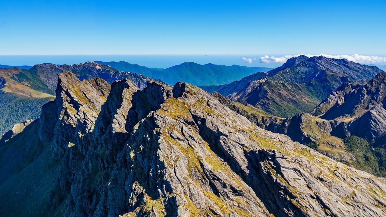 Dragons Teeth Range