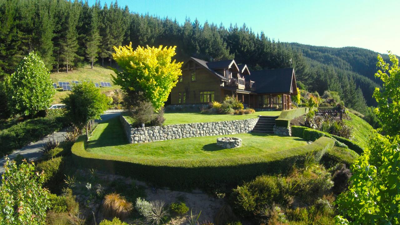 Gardens - Stonefly Lodge