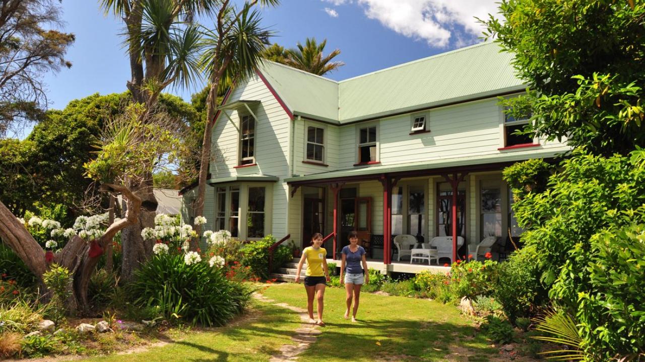 Meadowbank Homestead at Awaroa.