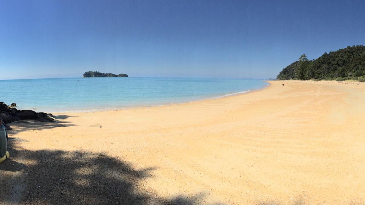 Sunny days on the Abel Tasman are unbeatable