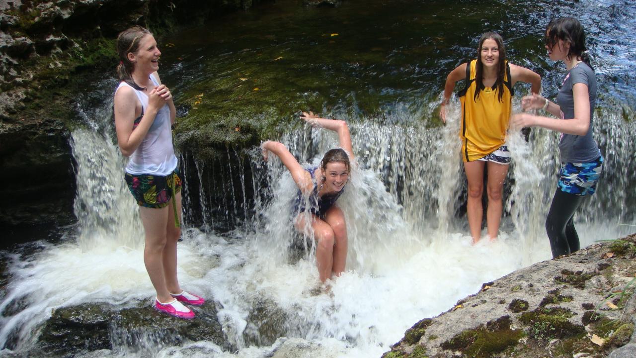 Tangahoe Waterfall