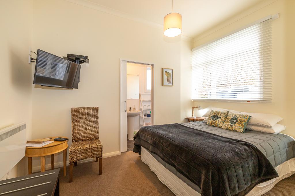 Middlemarch >lodge and Tours Ltd