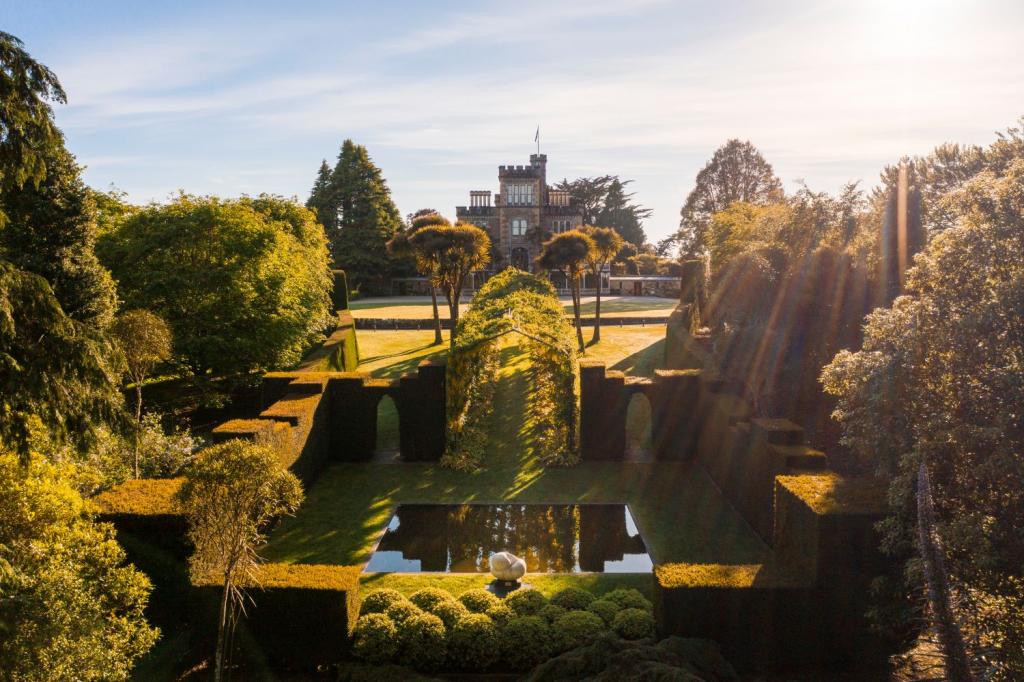 Larnach Castle