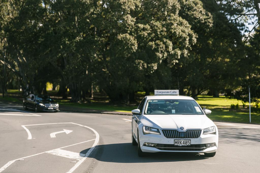 Travel in comfort. Arrive in style. Corporate Cabs