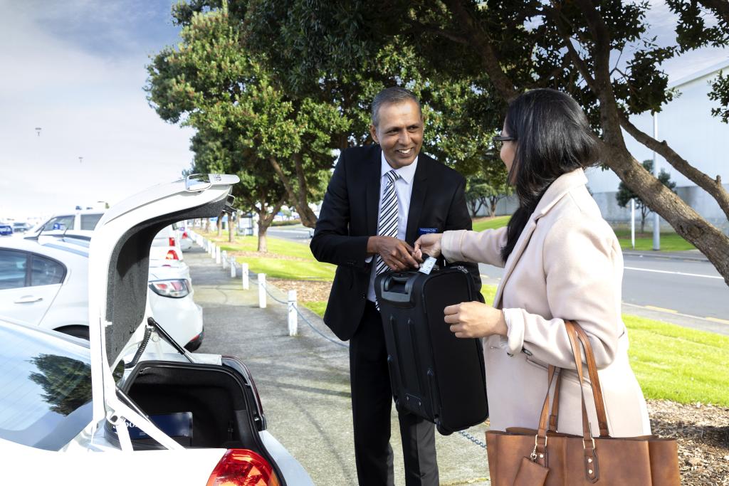 Service at the heart of every journey. Corporate Cabs