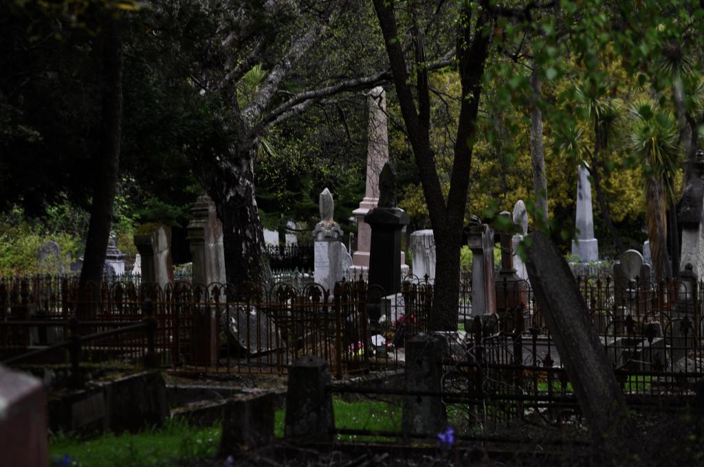 The Northern Cemetery-The Six Feet Down Under Cemetery Walk @jacktheclicker