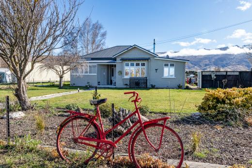 Middlemarch Lodge and Tours - Ōtepoti | Dunedin New Zealand official website