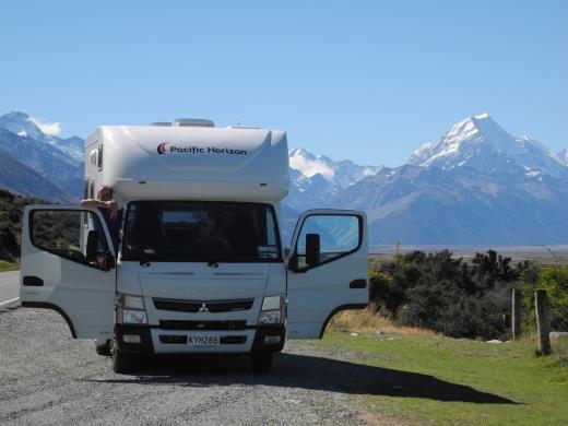 10 Day Campervan & Motorhome Package (4 berth) - South Island Tour