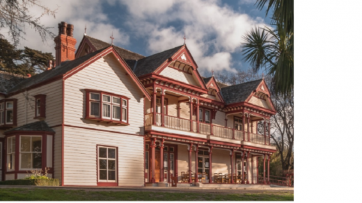 Riccarton House & Bush
